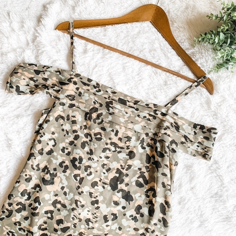CAbi | Size Small Leopard off the Shoulder Top
